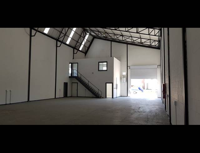 381M² WAREHOUSE TO LET IN RIVERGATE